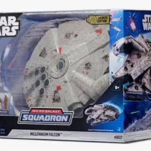 Star Wars micro. The millennium falcon vehicle.